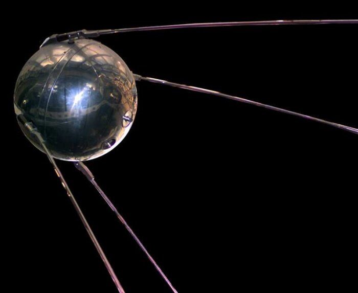 1466681345_sputnik_2-2478209